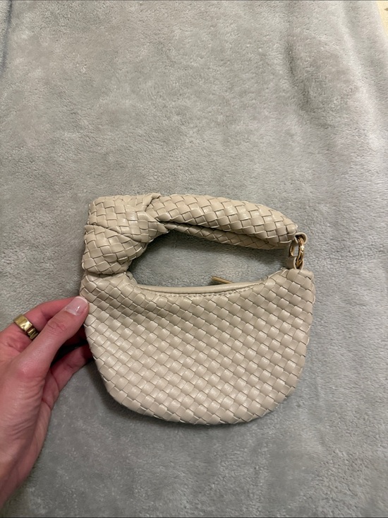 Anthropologie Handbags - Anthropologie Cream Woven Knot-Handle Mini Bag